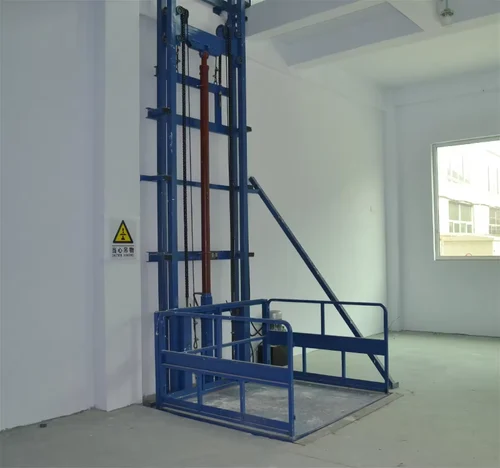 5000 Kg Industrial Goods Lift